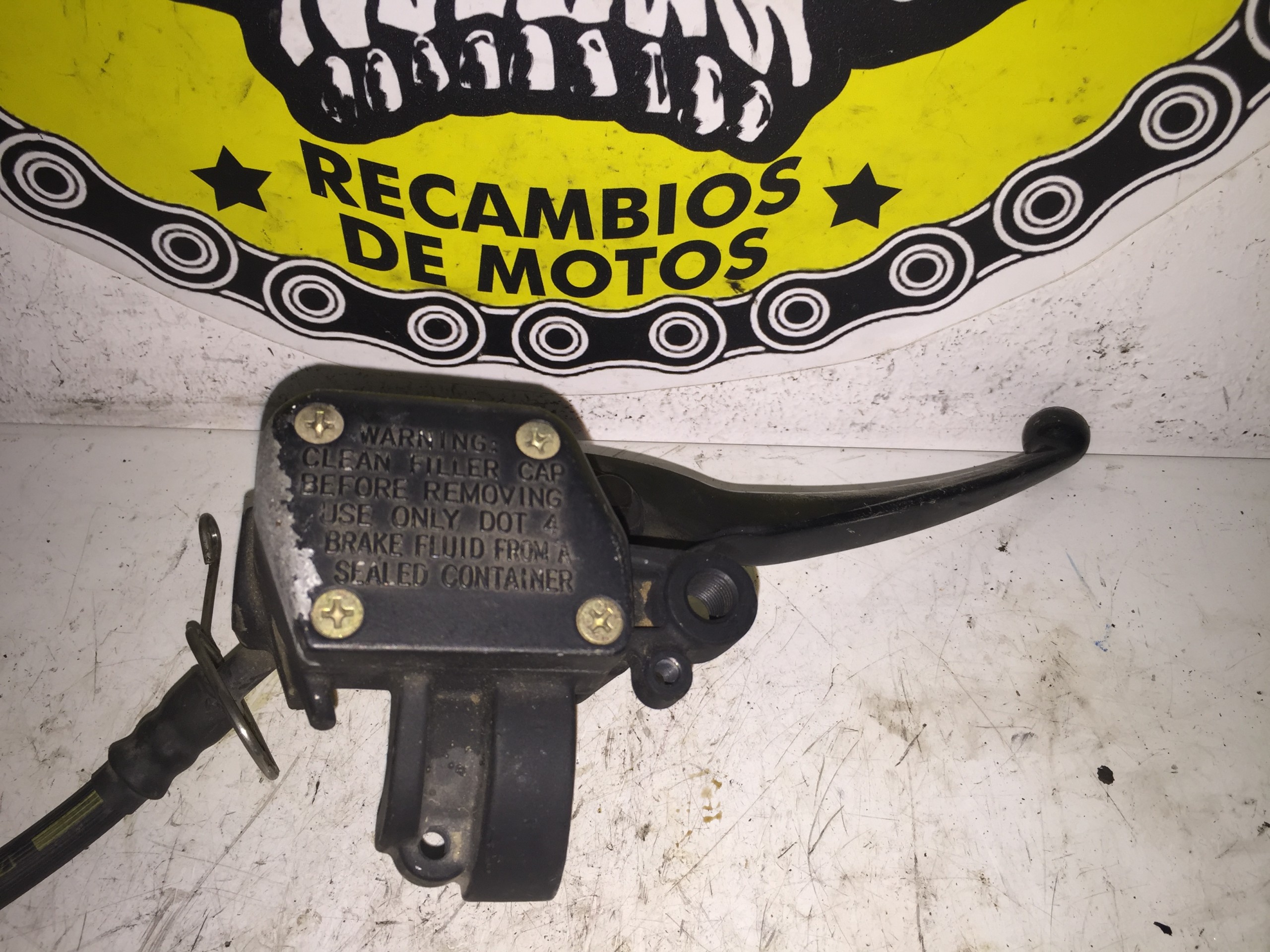 Bomba freno delantero Aprilia Arrecife 125cc - Imagen 2