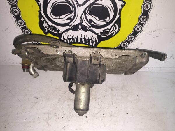 Radiador Piaggio Beberly 125cc ( 02 -08 )