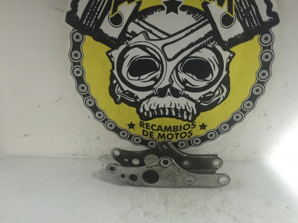 Protector chasis YAMAHA XT 600cc