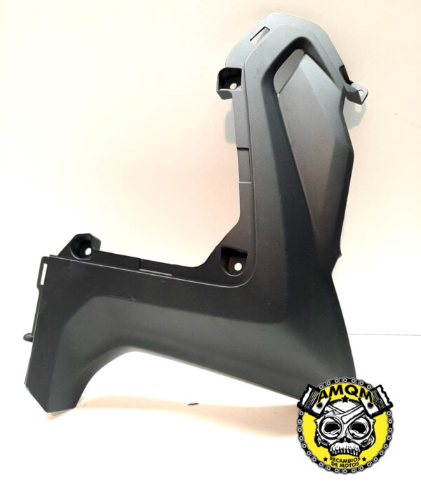 tapa frontal derecha 40