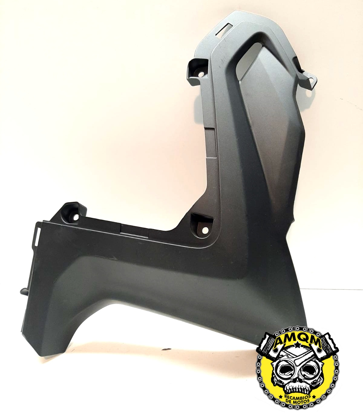 tapa frontal derecha 40