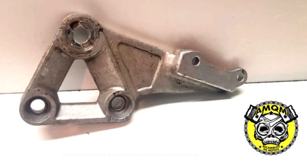 soporte de estribera delantero izquierdo 30