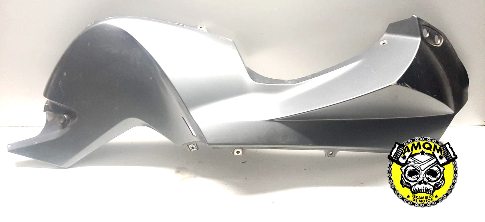 lateral izquierdo bajo 40.