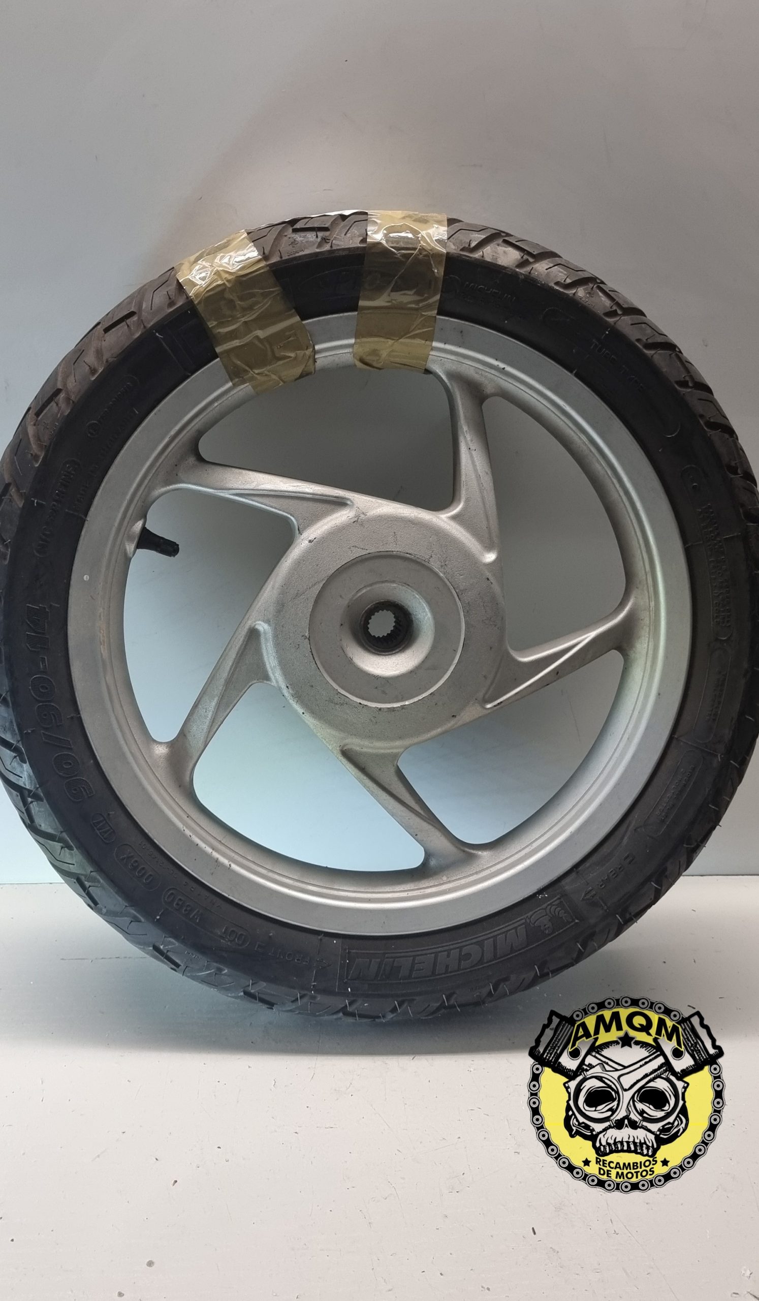 Vision 110 909014 52p Trasero 50E Son 4 unidades en stok 1