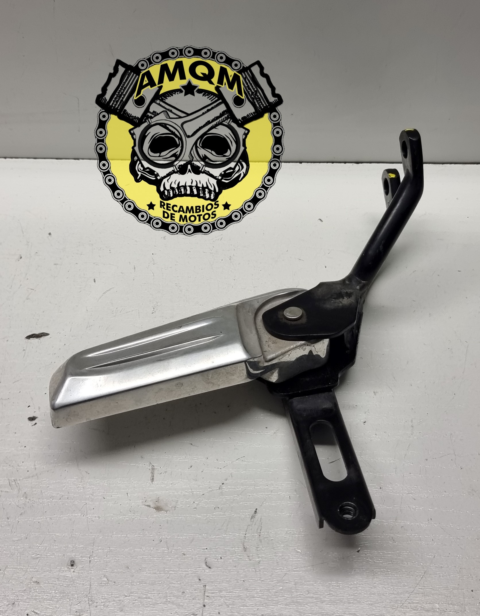 estribera trasera izquierda 20