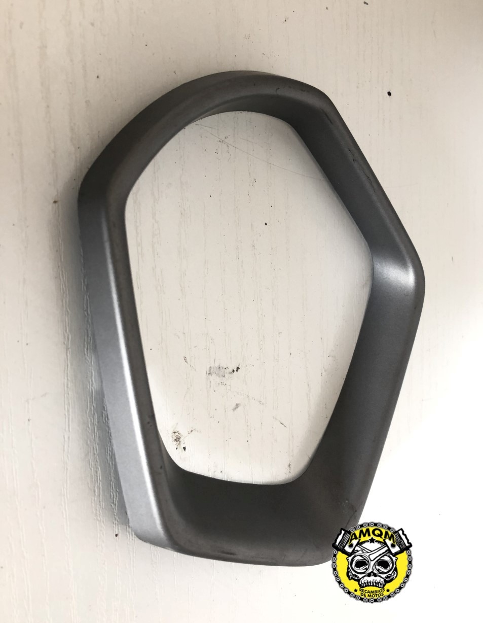 Embellecedor de tapa de marcador 10E