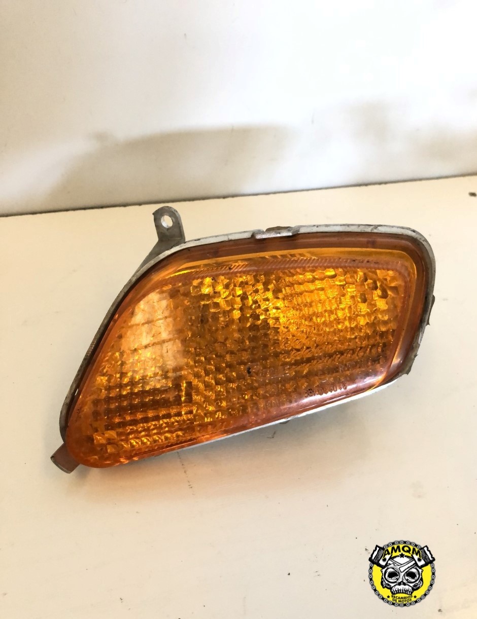 Intermitente delantero izquierdo 10E 2