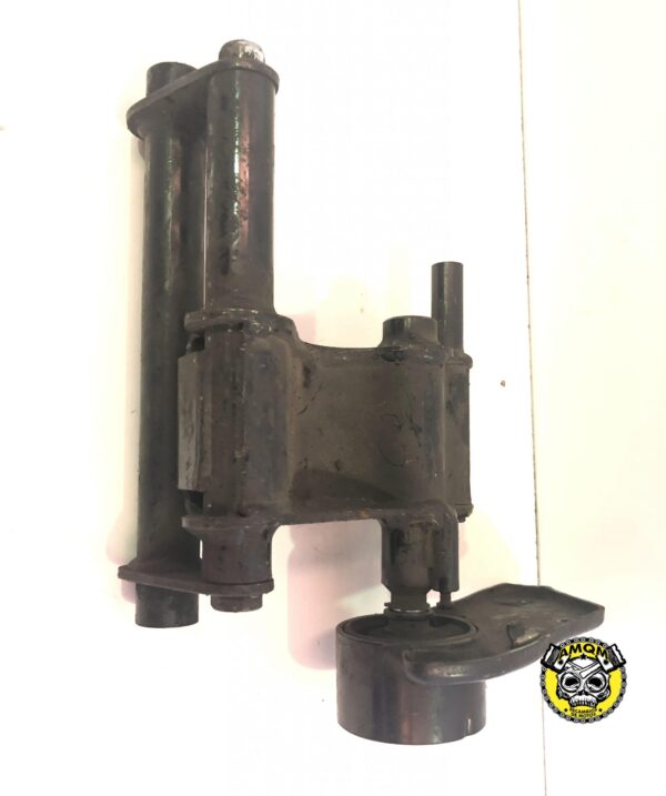 Soporte de motor 2 25E min 1