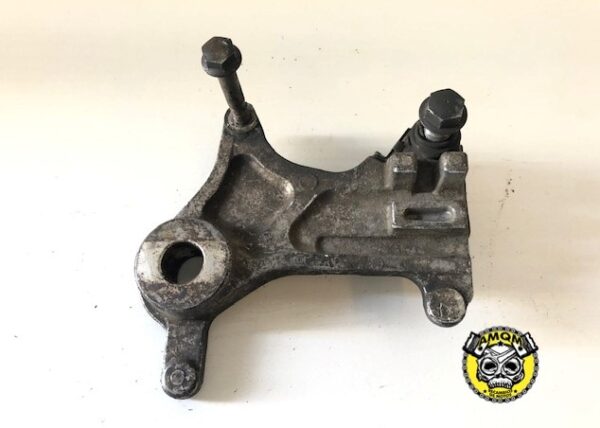 Soporte pinza freno trasero 20E