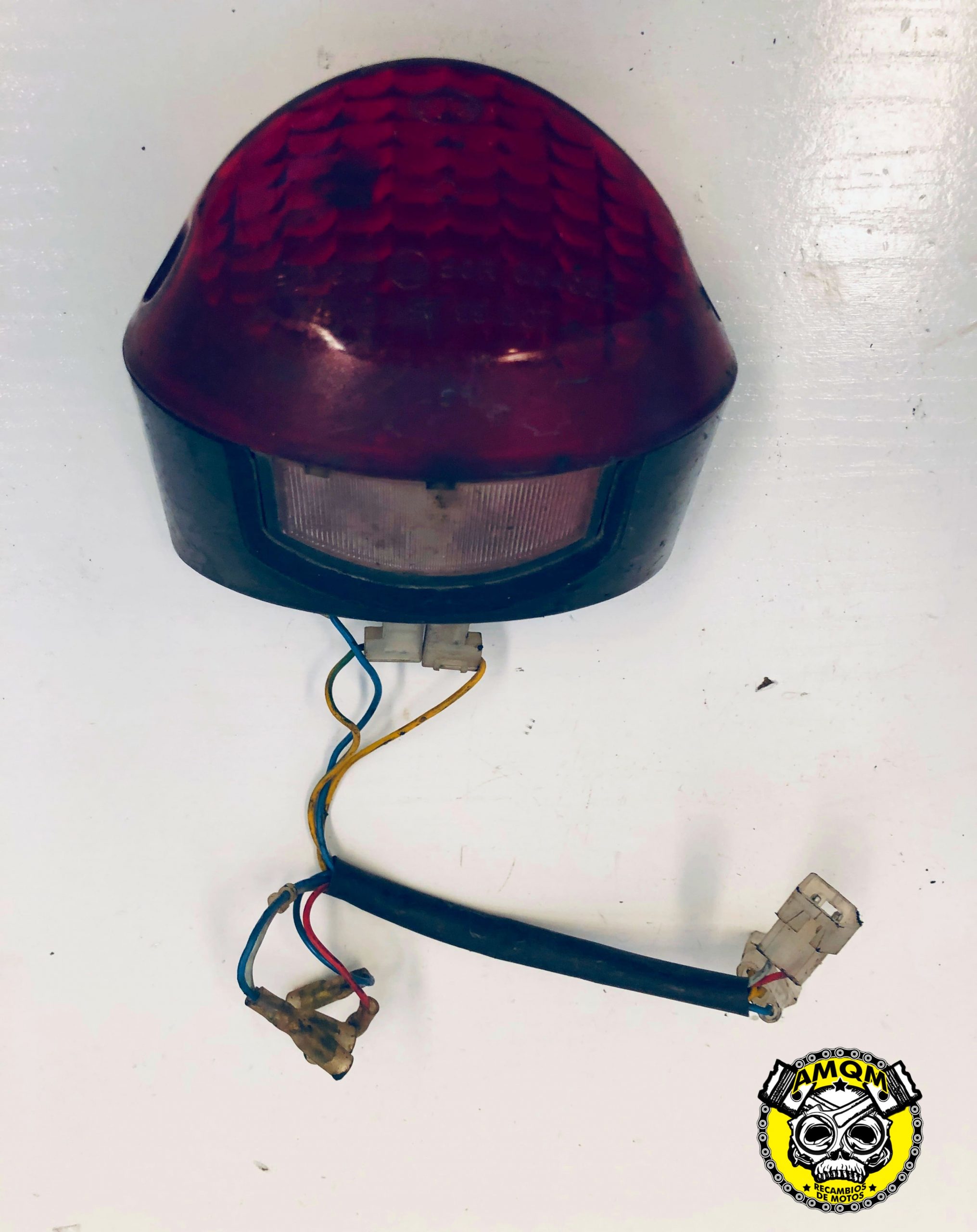 piloto trasero 25E