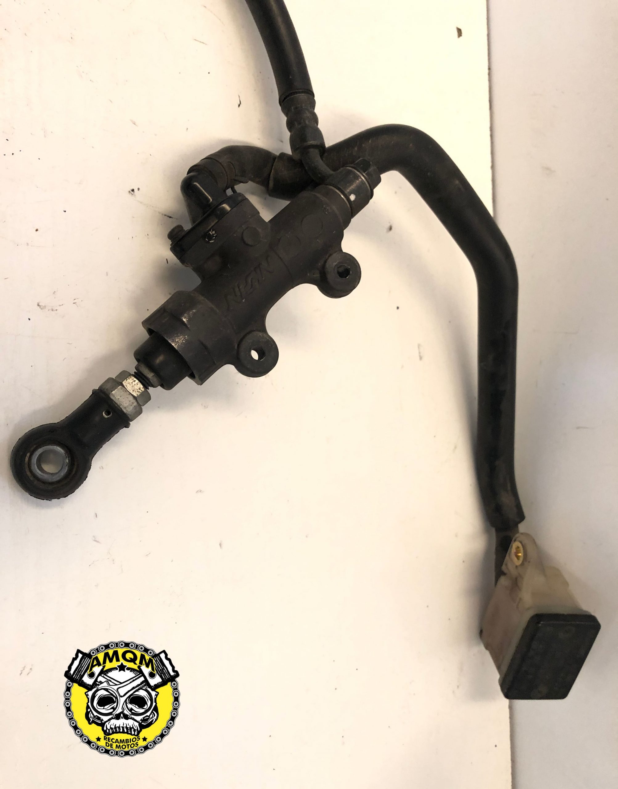 bomba de freno trasero 45E