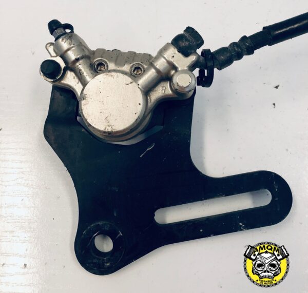 pinza trasera 40E 3