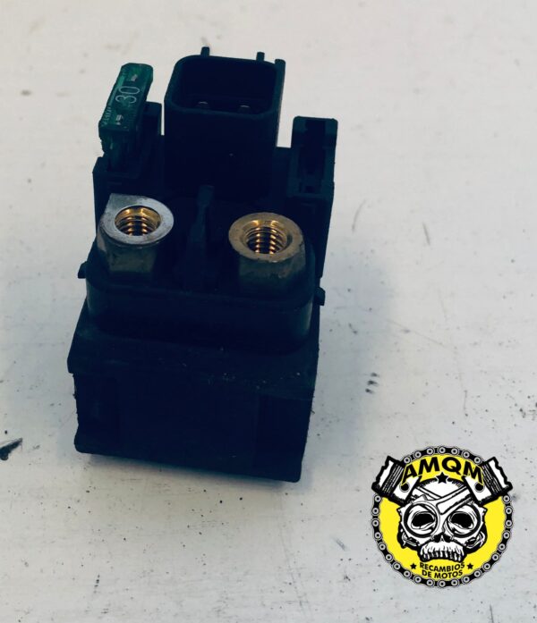 relee de arranque 2 15E