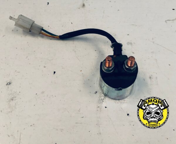relee de arranque 15E