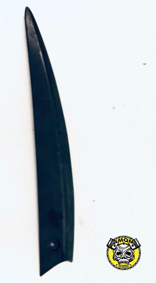 embellecedor de frontal 15E