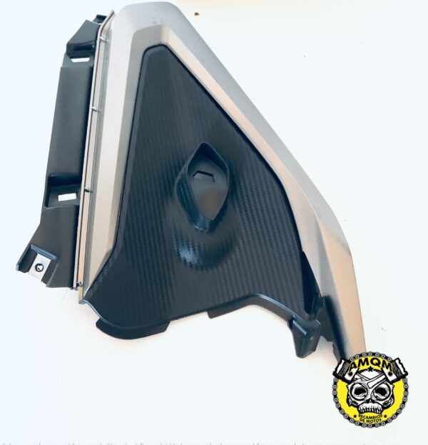 embellecedor de frontal izquierdo 5