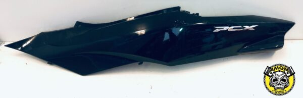 tapa trasera izquierda negra 50