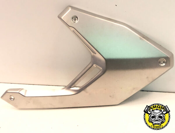 embellecedor lateral 20E