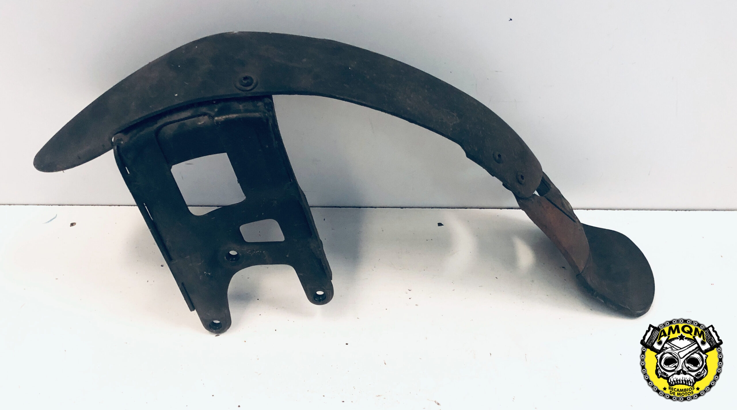guardabarro derecho delantero 30E