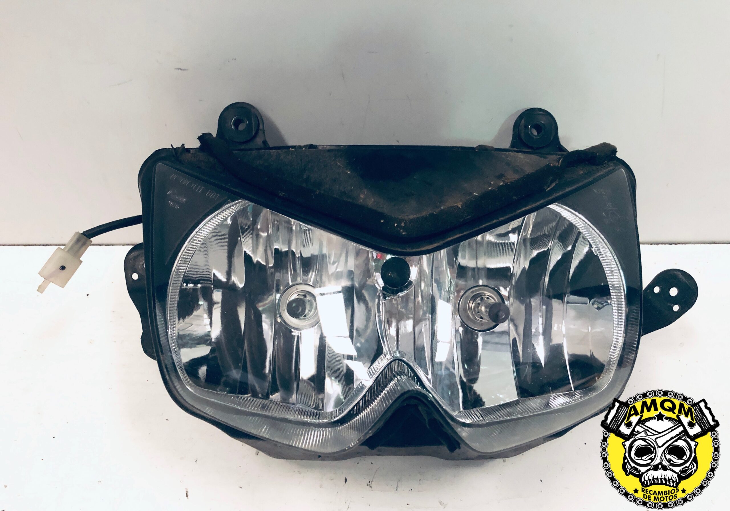 faro delantero 150E
