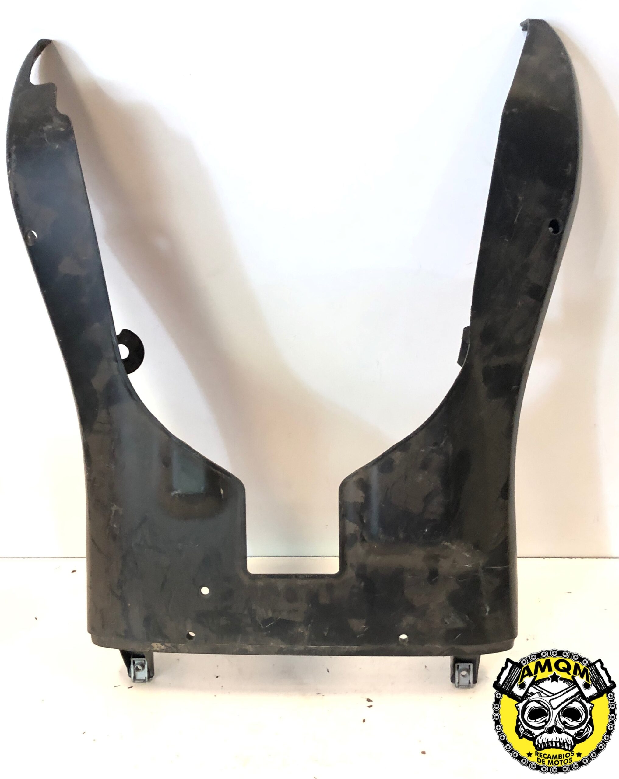 tapa bajo motor 2 20E