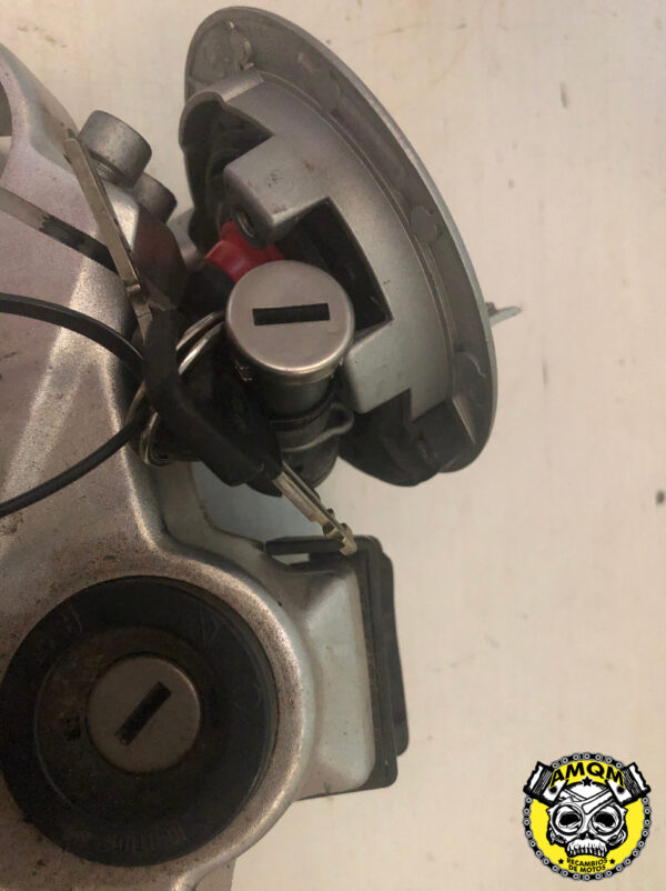 clausor con llave 300E